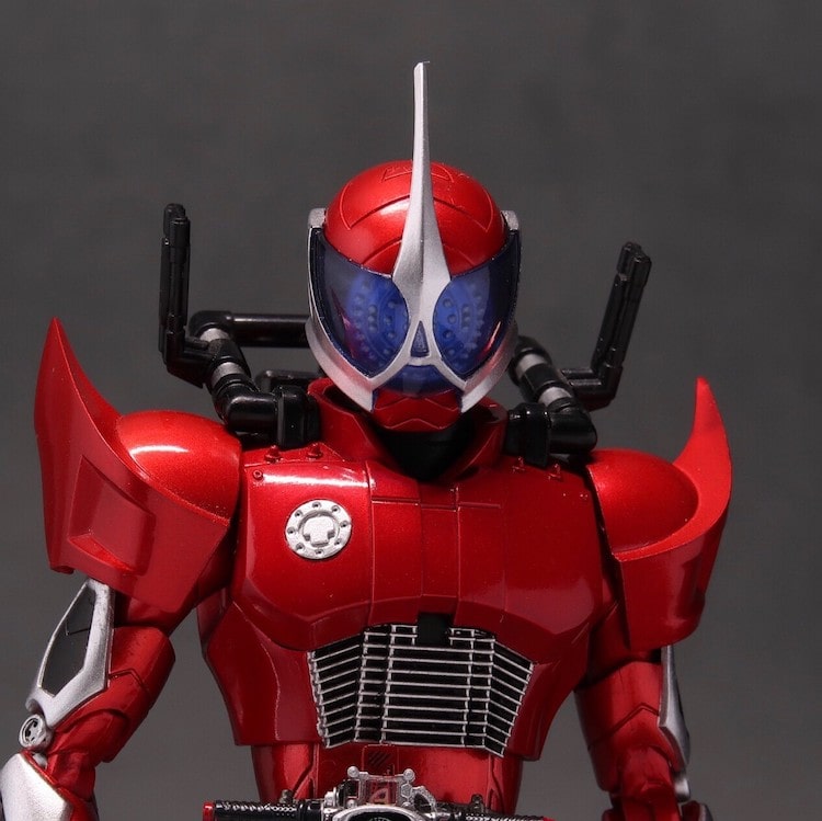 S.H.Figuarts 仮面ライダーアクセルの顔の写真