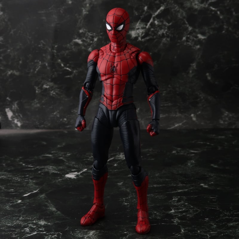 S.H.Figuarts スパイダーマン アップグレードスーツ の正面からの写真