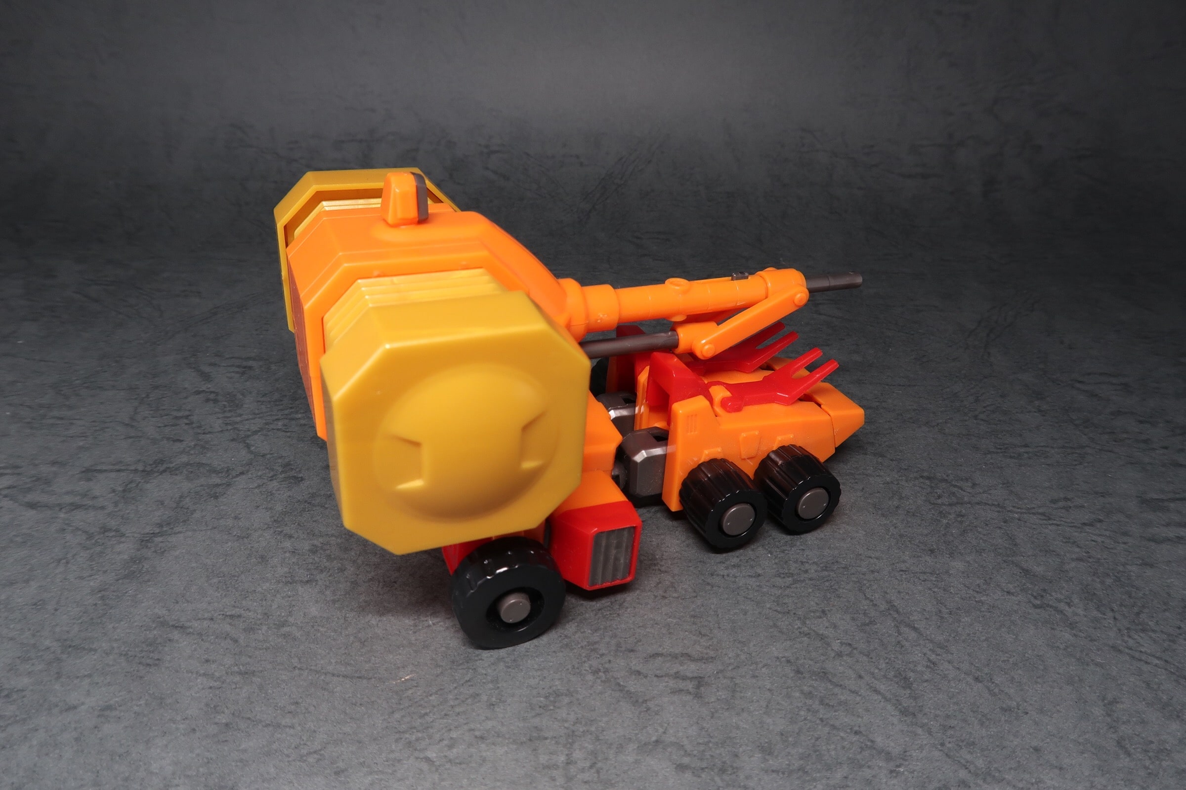 ミニプラ ゴルディーマーグの写真