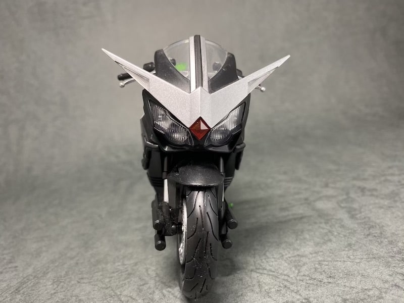 S.H.フィギュアーツ 仮面ライダーダブルのバイク ハードボイルダーの箱の写真