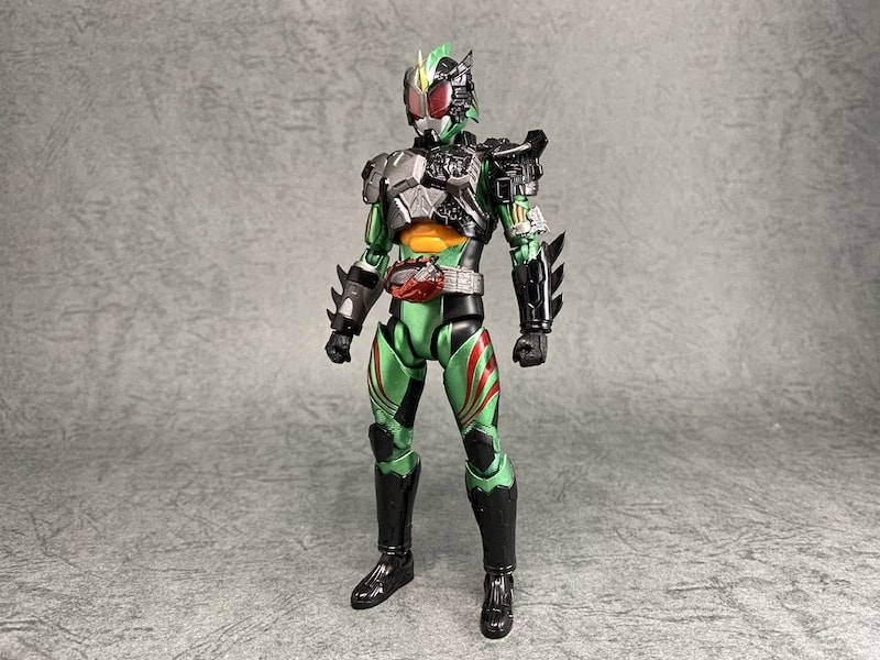 S.H.フィギュアーツ 仮面ライダーアマゾン ニューオメガの写真