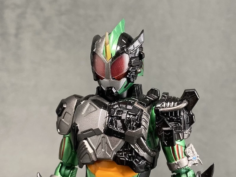 S.H.フィギュアーツ 仮面ライダーアマゾン ニューオメガの写真