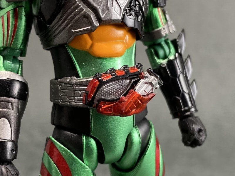 S.H.フィギュアーツ 仮面ライダーアマゾン ニューオメガの写真