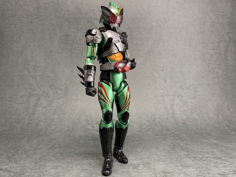 S.H.フィギュアーツ 仮面ライダーアマゾン ニューオメガの写真