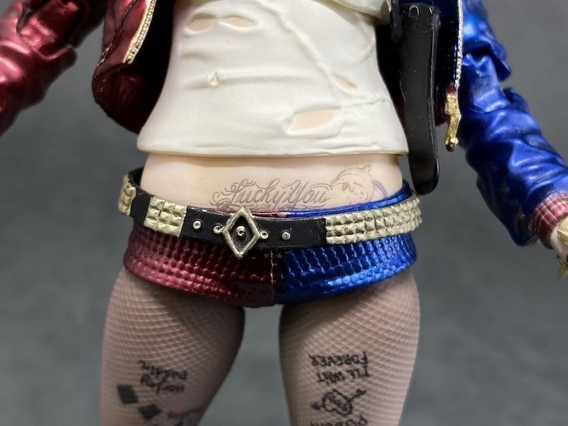 MAFEX ハーレークインのフィギュア写真