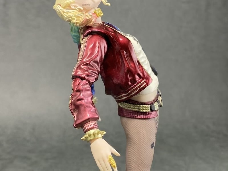 MAFEX（マフェックス）ハーレイ・クイン フィギュアレビュー