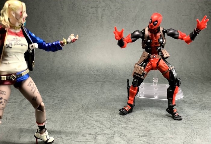 figmaデッドプールのフィギュア