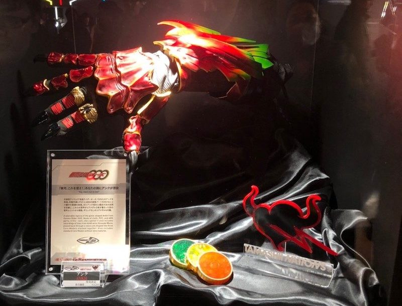 イベント「THE HENSHIN」の展示物の写真