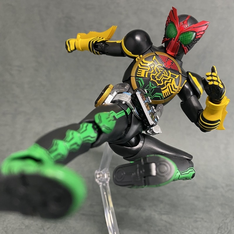 真骨彫製法　仮面ライダーオーズ　タトバコンボ Amazon.co.jp: TAMASHII NATIONS S.H.フィギュアーツ 仮面