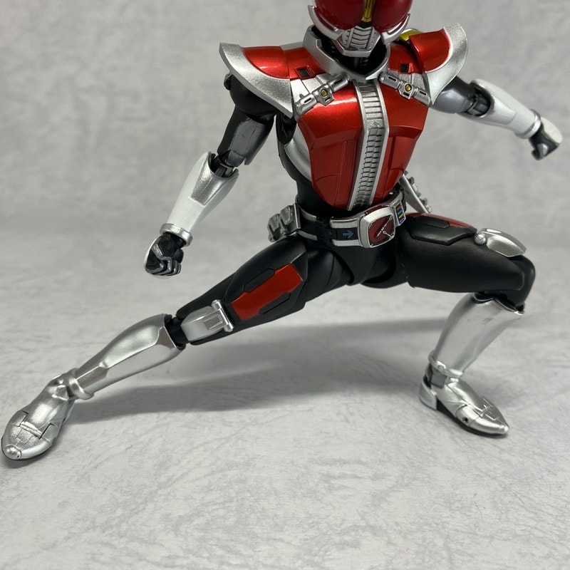 S.H.フィギュアーツ 真骨彫 仮面ライダー電王 ソードフォーム
