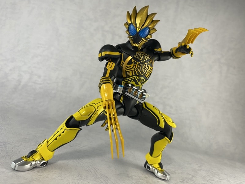 フィギュアーツS.H.Figuarts真骨彫製法仮面ライダーオーズ ラトラーター 真骨彫製法 S.H.Figuarts 仮面ライダーオーズ ラトラーター