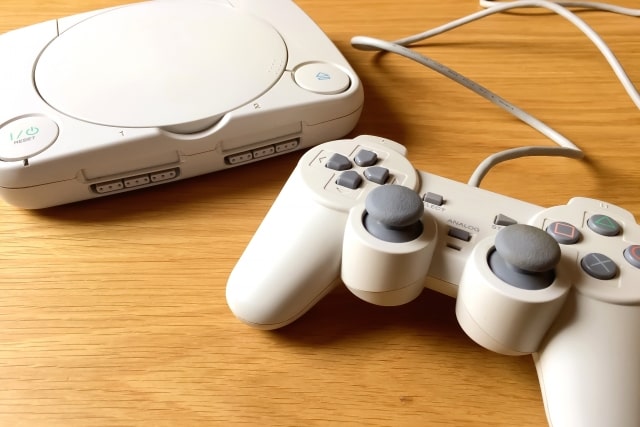 eあきんど(いーあきんど)ならゲームの買取も可能