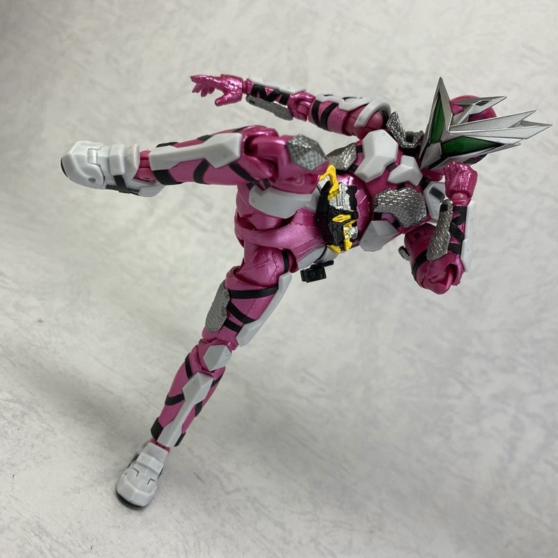 BANDAI - フィギュアーツ 仮面ライダー迅 フライングファルコン Amazon.co.jp: S.H.フィギュアーツ 仮面ライダーゼロワン 仮面