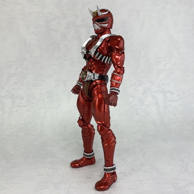 S.H.Figuarts（真骨彫製法） 仮面ライダー響鬼紅 | 魂ウェブ