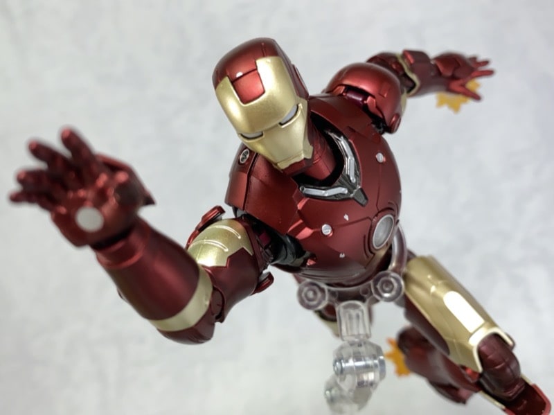 S.H.フィギュアーツ アイアンマン マーク3 -《Birth of Iron Man