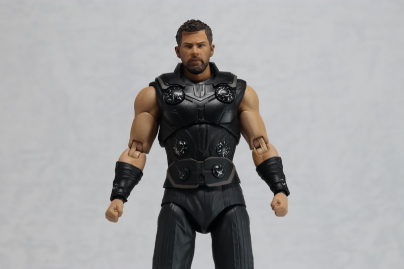 マフェックス製マイティソー MAFEX マイティ・ソー（インフィニティ・ウォー版）レビュー