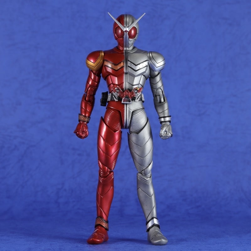 S.Hフィギュアーツ 真骨彫製法　仮面ライダーダブル　ヒートメタル レビュー】 S.H.Figuarts（真骨彫製法） 仮面ライダーW ヒートメタル