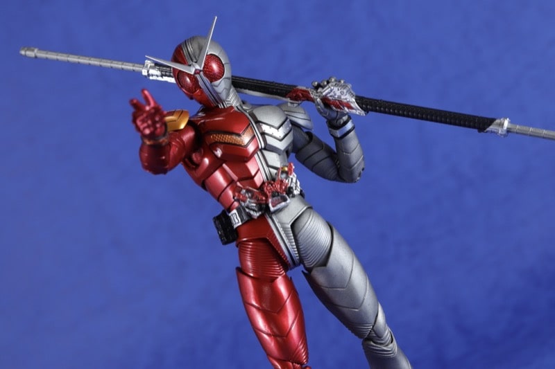 S.H.フィギュアーツ 真骨彫 仮面ライダーダブル ヒートメタル