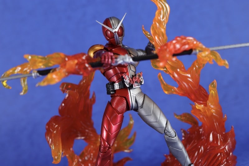 S.H.フィギュアーツ 真骨彫 仮面ライダーダブル ヒートメタル